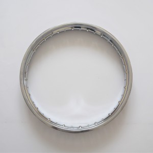 Rim 1,85/19 inches, chrome, Jawa 500 OHC 02