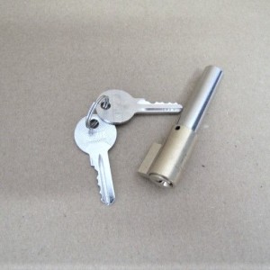 Lock of seat, 2 keys, 11x41 mm, Jawa 634-638