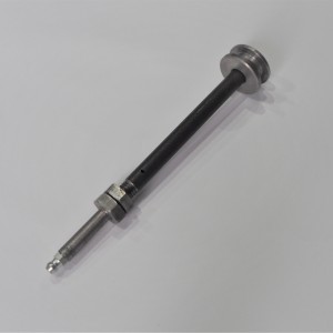 Pintlescrew, for 175 mm axle of rear fork with grease nipple, Jawa 350