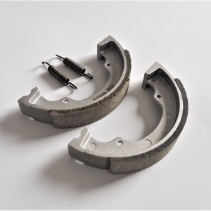 Brake shoes + spring for brake shoes, Jawa 50 type 555/05/20/21/23