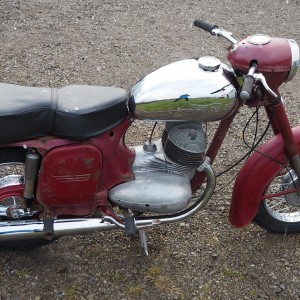 JAWA 350 typ 354 Kyvacka Eingetragen 14 +  neue teile