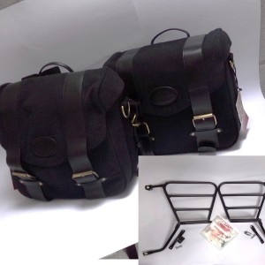 Satz Taschen, schwarz + Seitentaschenhaltern, Jawa 300 CL