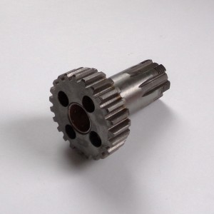 Gear wheel with driving hub, 23 teeth, CZ 476-488