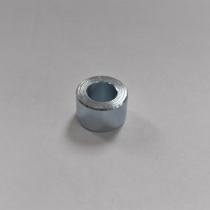 Váleček úchytu bočních krytů motoru 16x10x3 mm, Jawa, ČZ